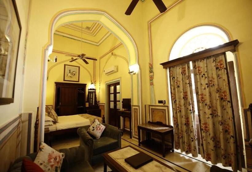 标准间, Narain Niwas Palace
