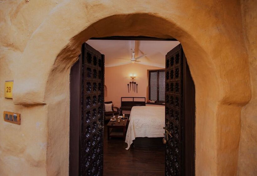 Номер Deluxe, Ajit Bhawan   A Palace Resort