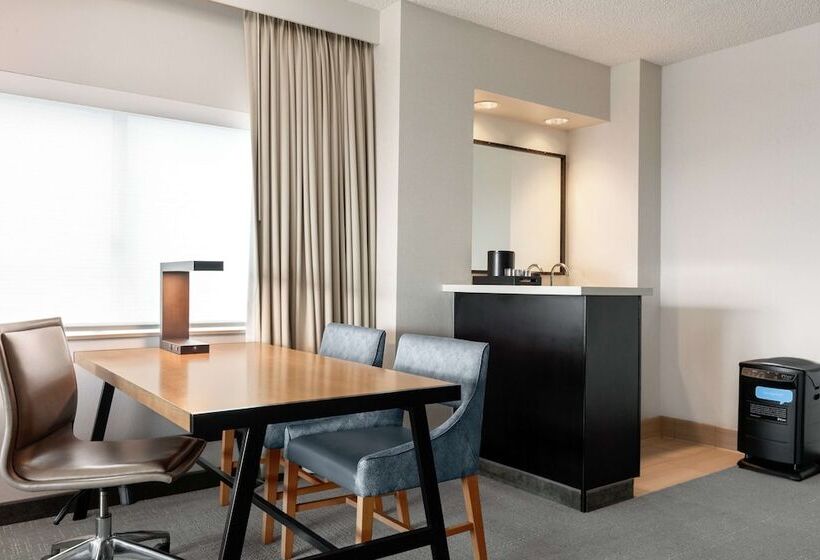 Люкс, Embassy Suites By Hilton Monterey Bay Seaside