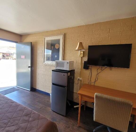 Номер Deluxe Кровать Кинг, Westerner Motel