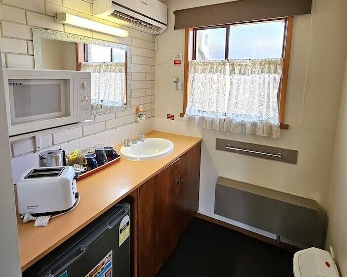 Номер Executive, Alfred Motor Inn
