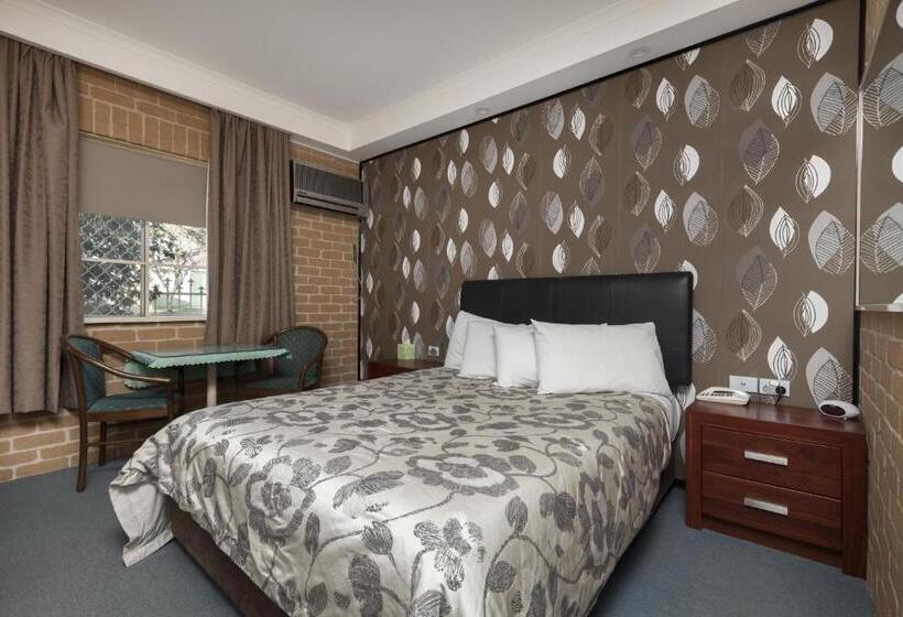 디럭스 룸, Grand Manor Motor Inn
