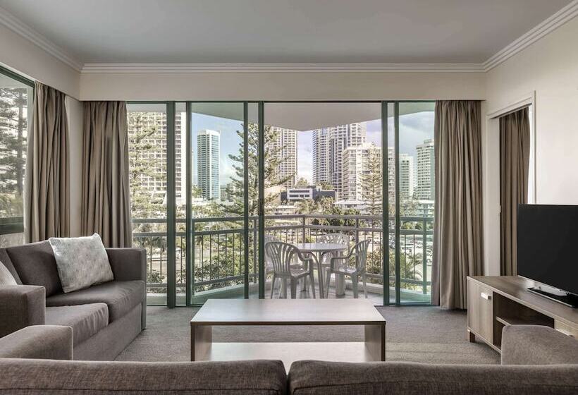 آپارتمان 2 خوابه, Mantra Crown Towers