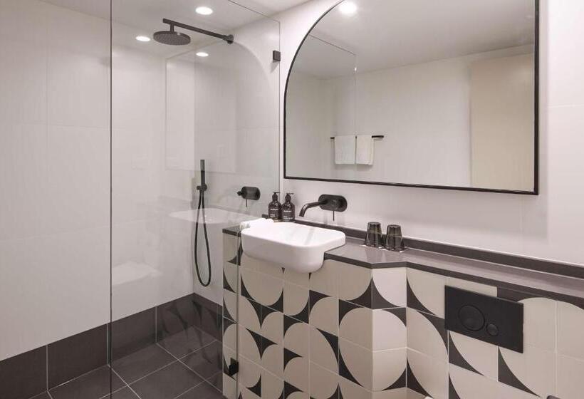 Номер Стандартный Кровать Куин, The Capitol Hotel Sydney