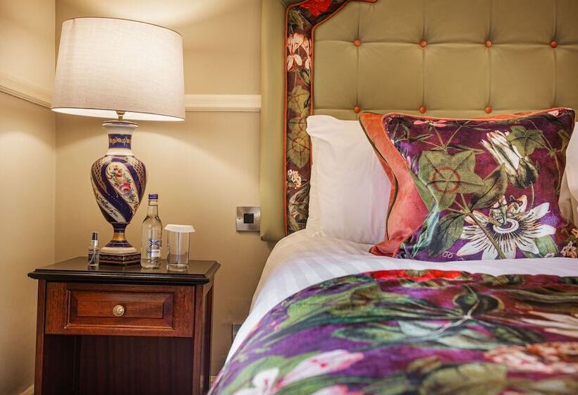 高级大房间, The Wynnstay Hotel, Oswestry, Shropshire