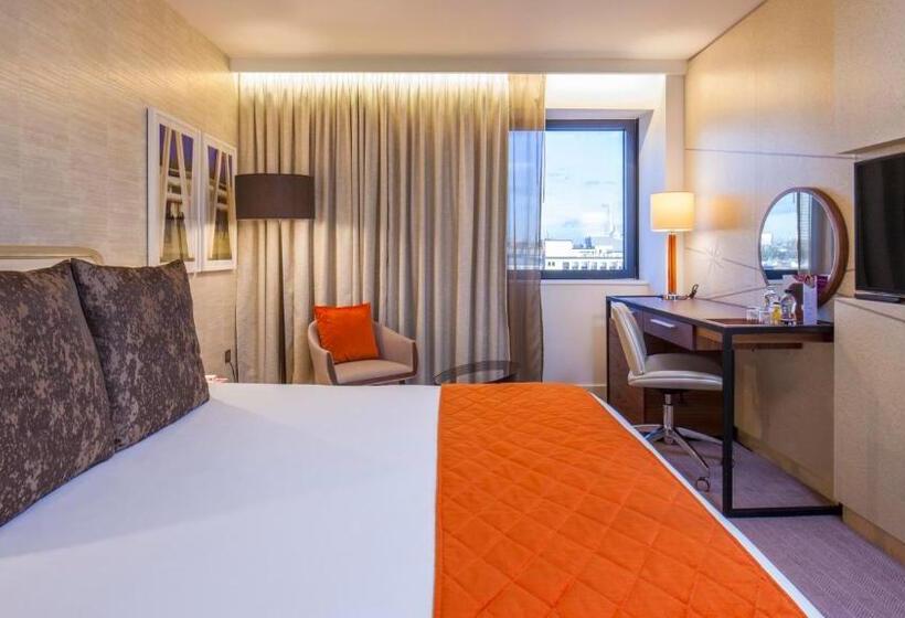 Номер Стандарт, Crowne Plaza London Kings Cross, An Ihg
