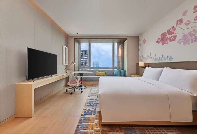 带大床的小型套房, Hilton Cardiff