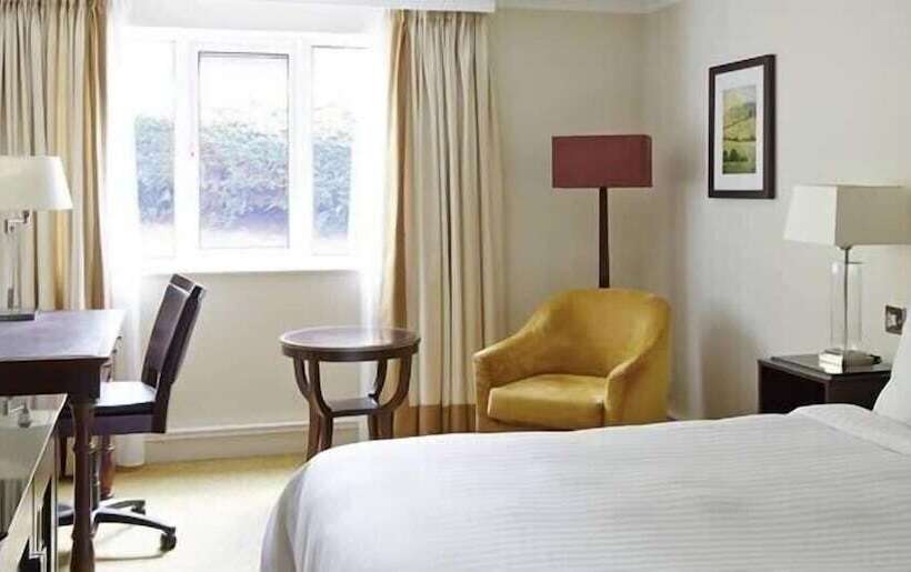 Номер Стандарт, Meon Valley Hotel, Golf & Country Club