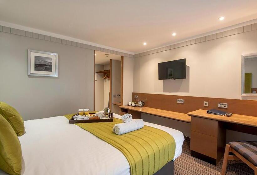 Номер Стандарт, Hogs Back Hotel & Spa