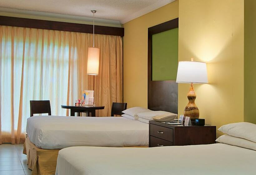 Стандартный Номер Кровать Кинг, Fiesta Resort Central Pacific   All Inclusive