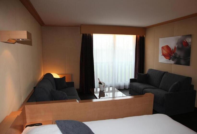 Люкс с гидромассажем, Amirauté Hôtel Golf Deauville