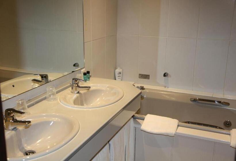Номер Комфорт, Amirauté Hôtel Golf Deauville