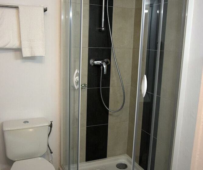 Номер Стандарт, Contact Hotel Le Seino Marin   Cléon Elbeuf