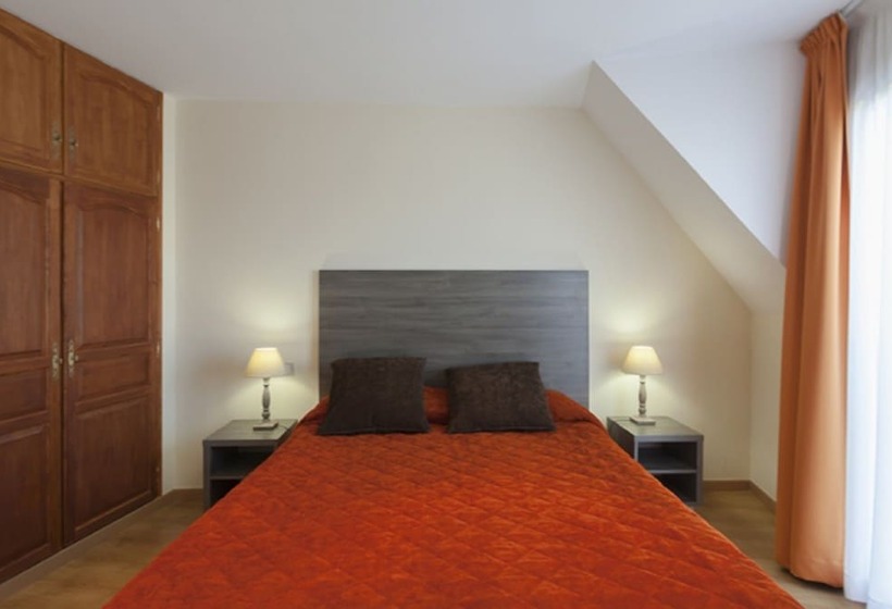Апартаменты 2 Спальни, Normandy Country Club