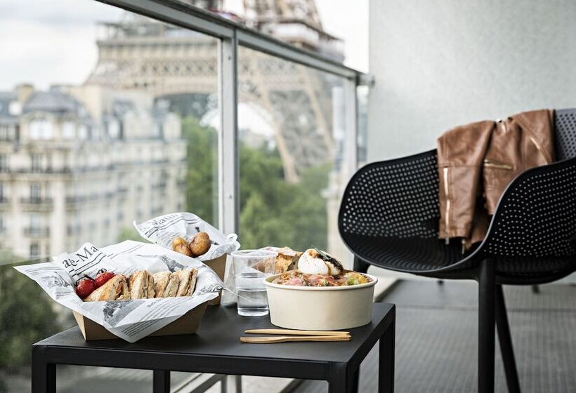 景色の見えるデラックスルーム, Pullman Paris Tour Eiffel