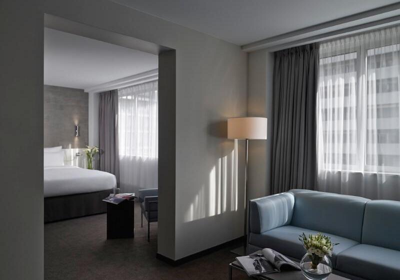 キングサイズベッドのジュニアスイート, Pullman Paris Tour Eiffel