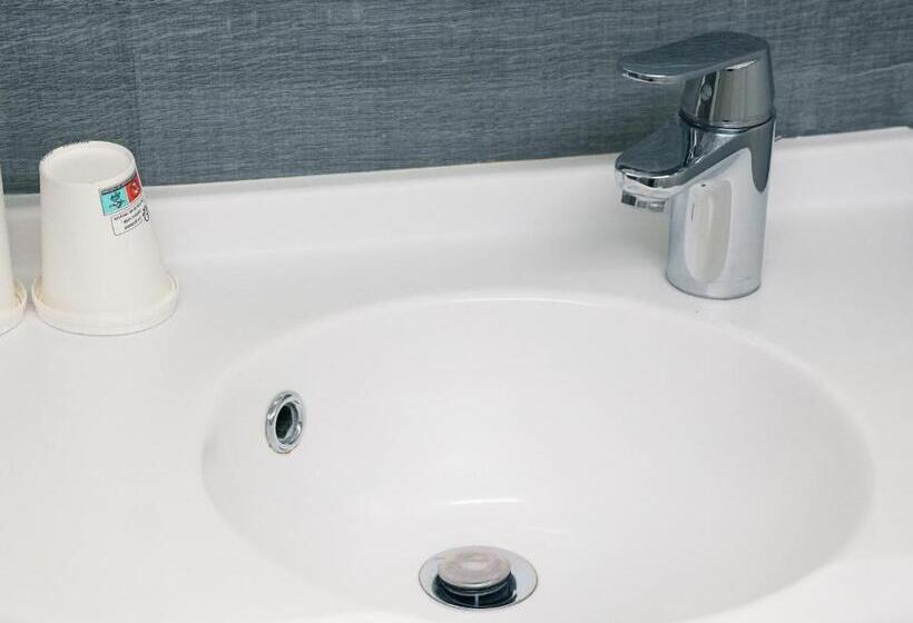 سوییت خانوادگی, Ibis Caen Porte D’angleterre