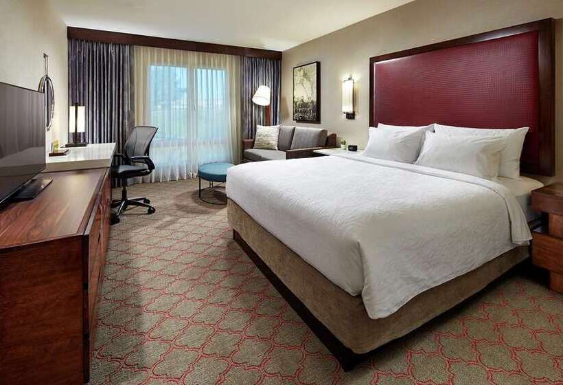 Стандартный Номер Кровать Кинг, Brunfels Hotel, In The Unbound Collection By Hyatt