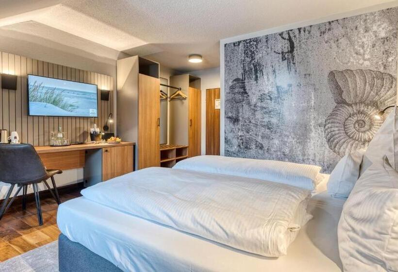 Номер Стандарт, Inselhotel König