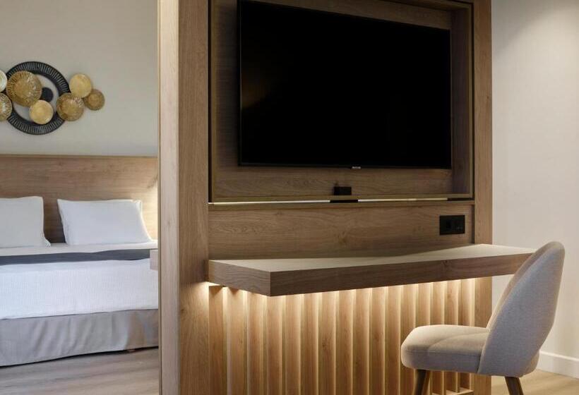 Люкс Вид на Море, Atlantica Ocean Beach Resort