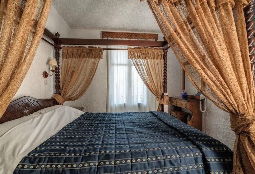 标准间, Porto Perissa