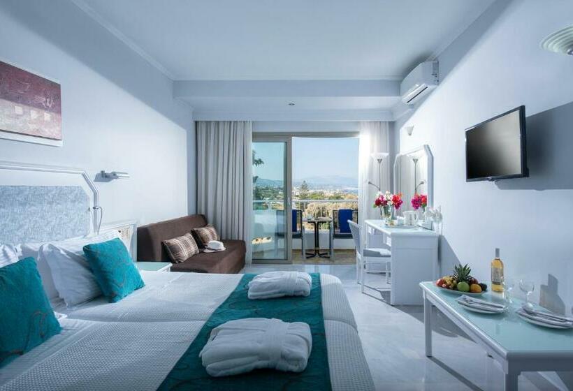 Номер Deluxe Вид на Море, Rethymno Mare & Water Park
