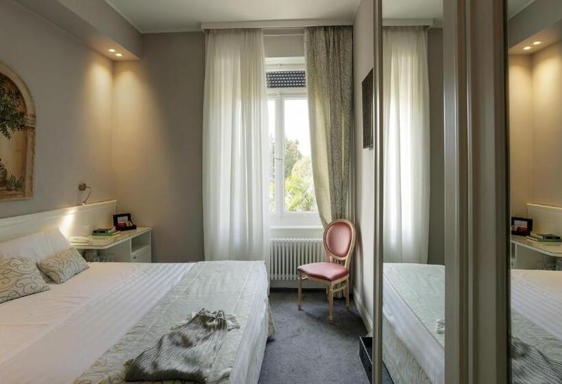 Номер Стандарт, Camin Hotel Luino