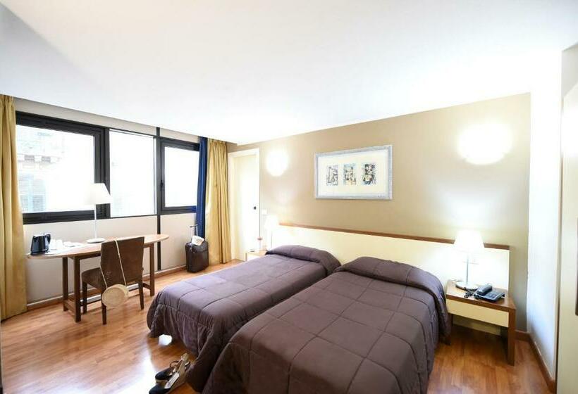 اتاق استاندارد, Ibis Styles Palermo Cristal