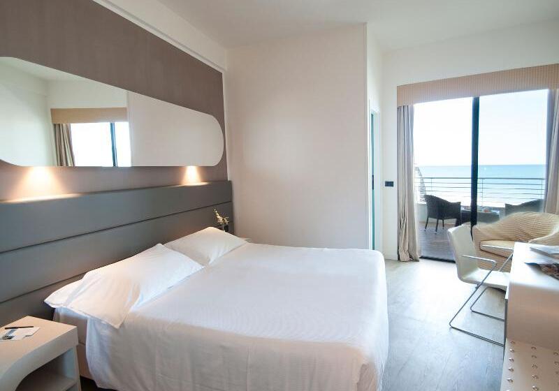 Номер Executive Вид на Море, Le Palme  Premier Resort