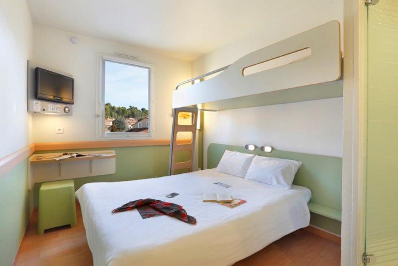 Номер Стандарт, First Inn