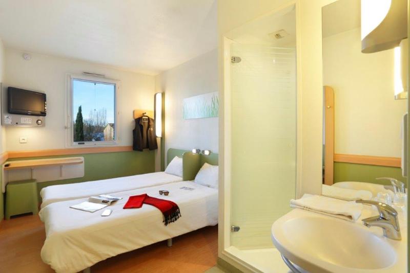 Номер Стандарт, First Inn