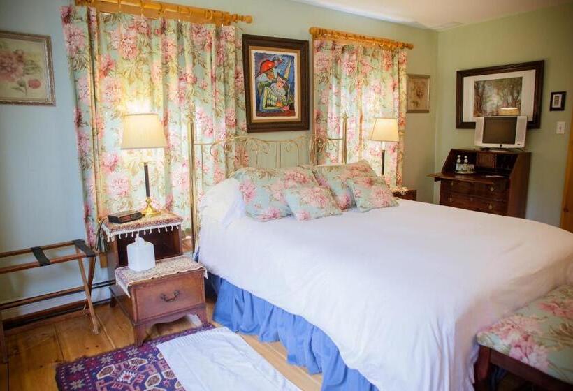 Номер Superior Кровать Кинг, Highland Lake Inn