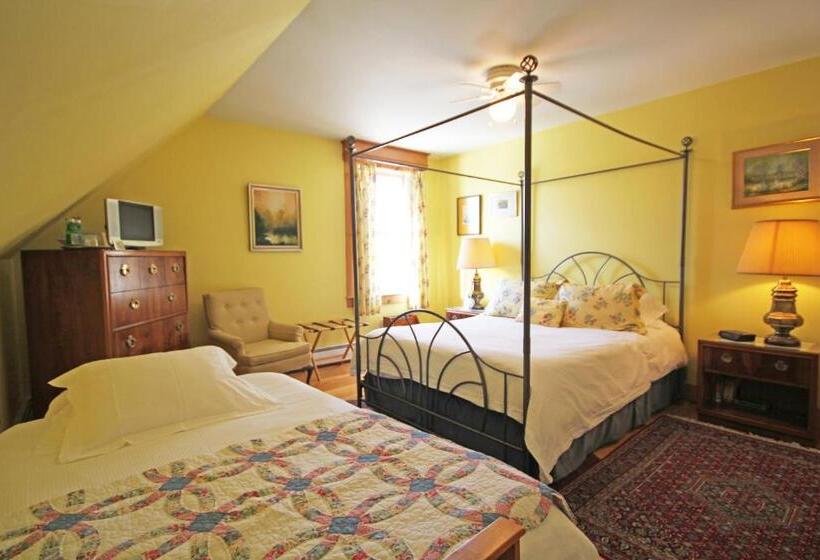 Трехместный Номер Superior, Highland Lake Inn