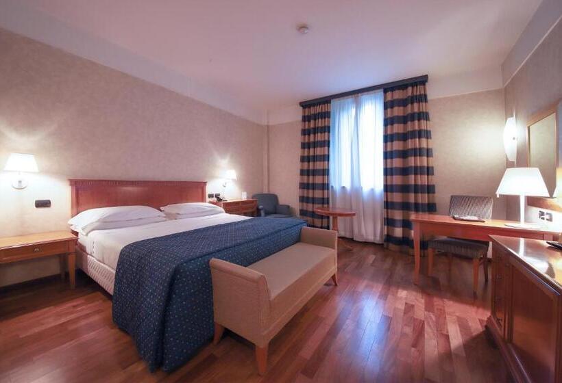 스탠다드 룸 가든 전망, Monica Hotel Fiera