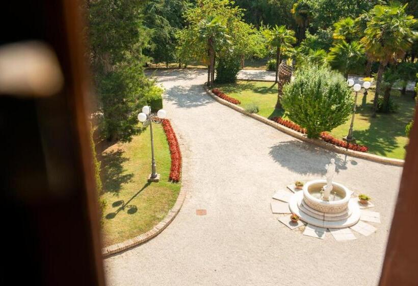 Люкс, Villa Quiete
