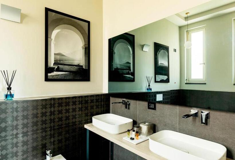 سوییت لوکس, Amadomus Luxury Suites