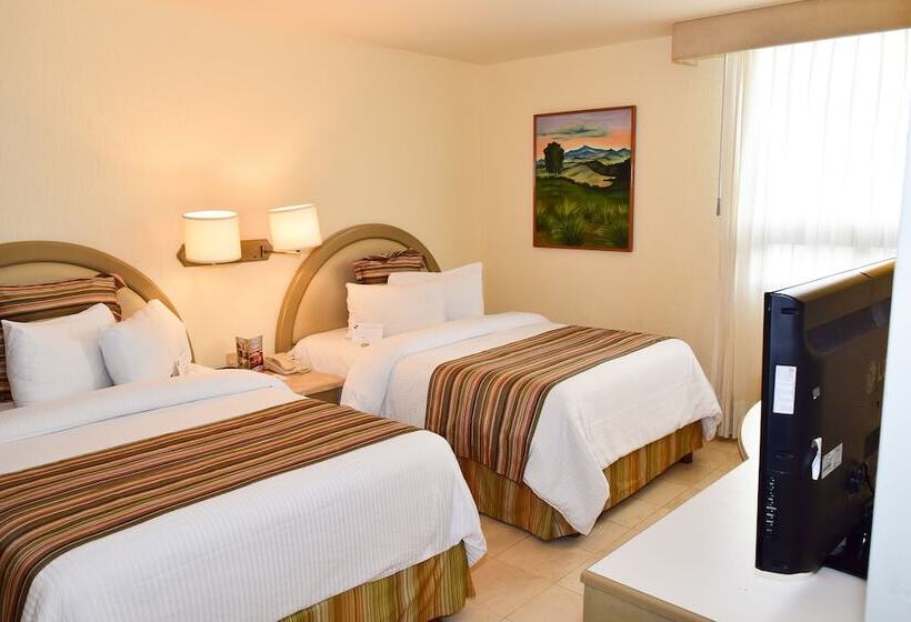 ２ダブルベッドのスタンダードルーム, Ramada Hola Culiacan