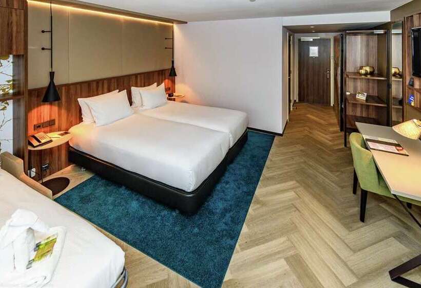 Deluxe Room, Doubletree By Hilton Royal Parc Soestduinen
