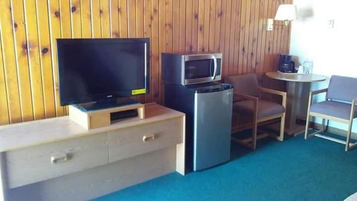 Номер Стандарт Индивидуальный, Meadow Park Motel On 385