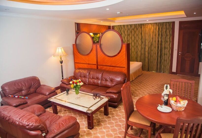 디럭스 스위트, Palace Hotel Arusha