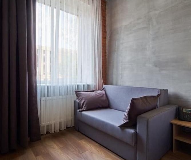 Семейный Номер, Red Brick Hotel Presnya