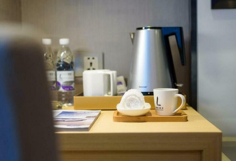 Номер Executive Кровать Кинг, Lavande Hotel Guangzhou Huangpu Wenchong Metro Stataion