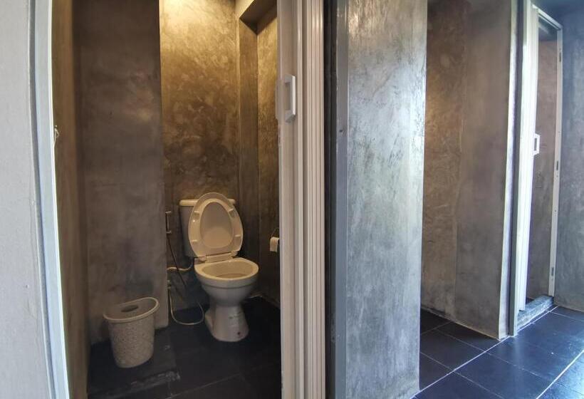 اتاق استاندارد با سرویس بهداشتی مشترک, 8 Sleeper Street Guesthouse