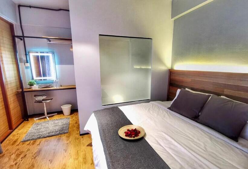Номер Deluxe Кровать Кинг, A Rock Resort Langkawi  Coral Reefs