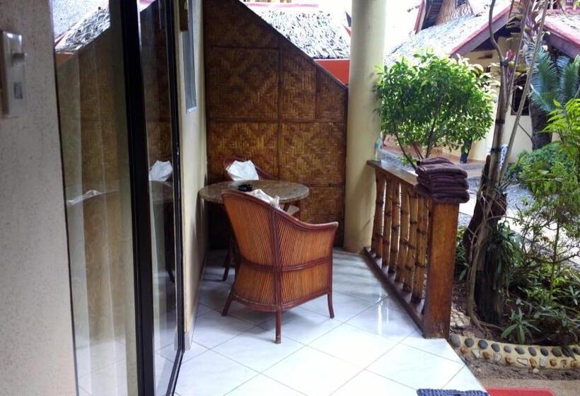 디럭스 룸, Alona Vida Beach Resort