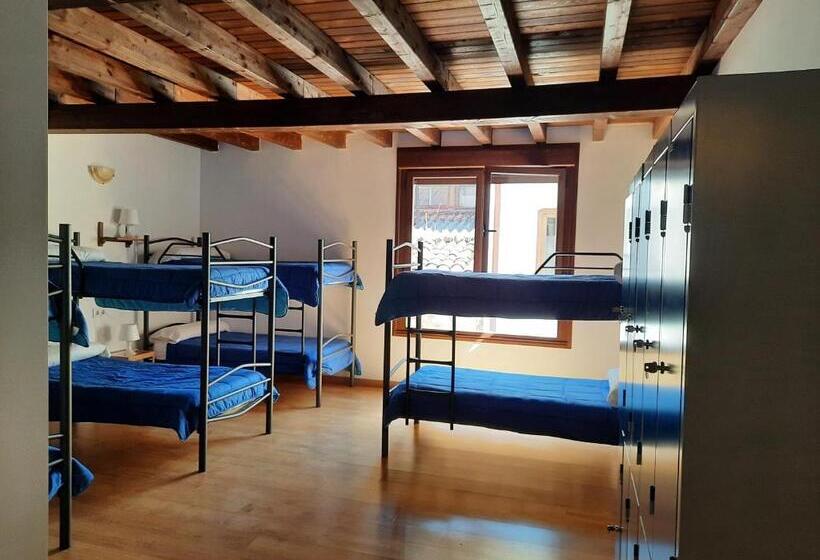 Кровать в Общей Комнате, La Casa De Mi Abuela