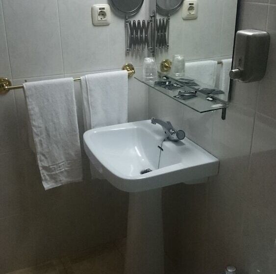 スタンダードシングルルーム, Hostal Barbate