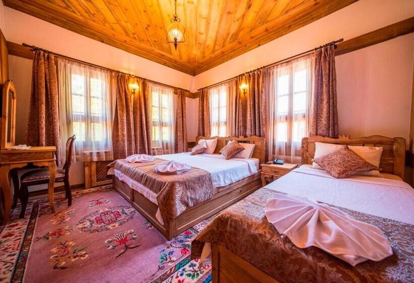 Трехместный Номер Deluxe, Akbulut Konak