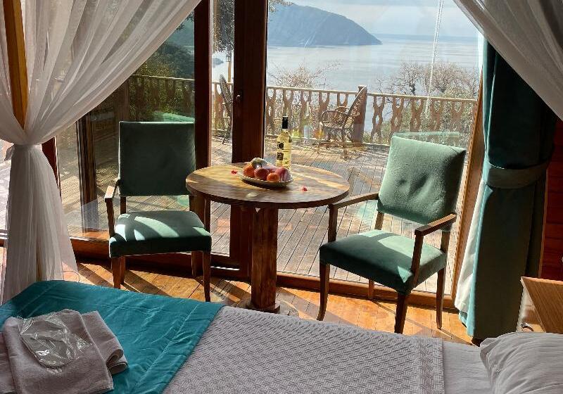 Quarto Estandar, Kabak Armes