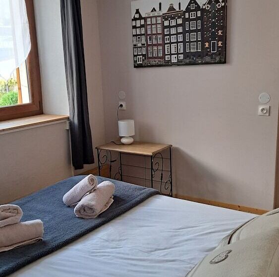 家庭间, Auberge Les 2 Moucherolles